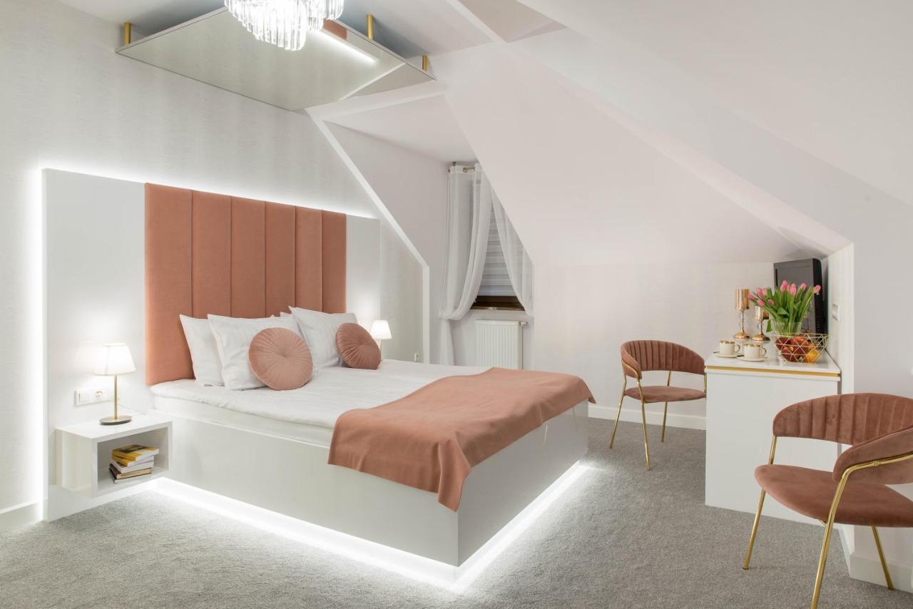 Hotel Nowodwory Ciechanowiec Luaran gambar