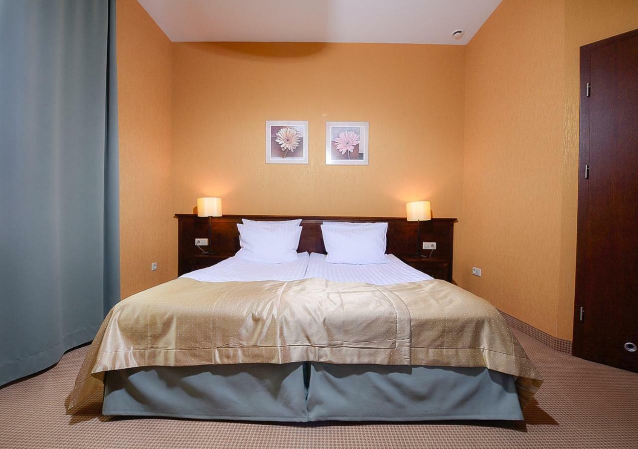 Hotel Nowodwory Ciechanowiec Luaran gambar