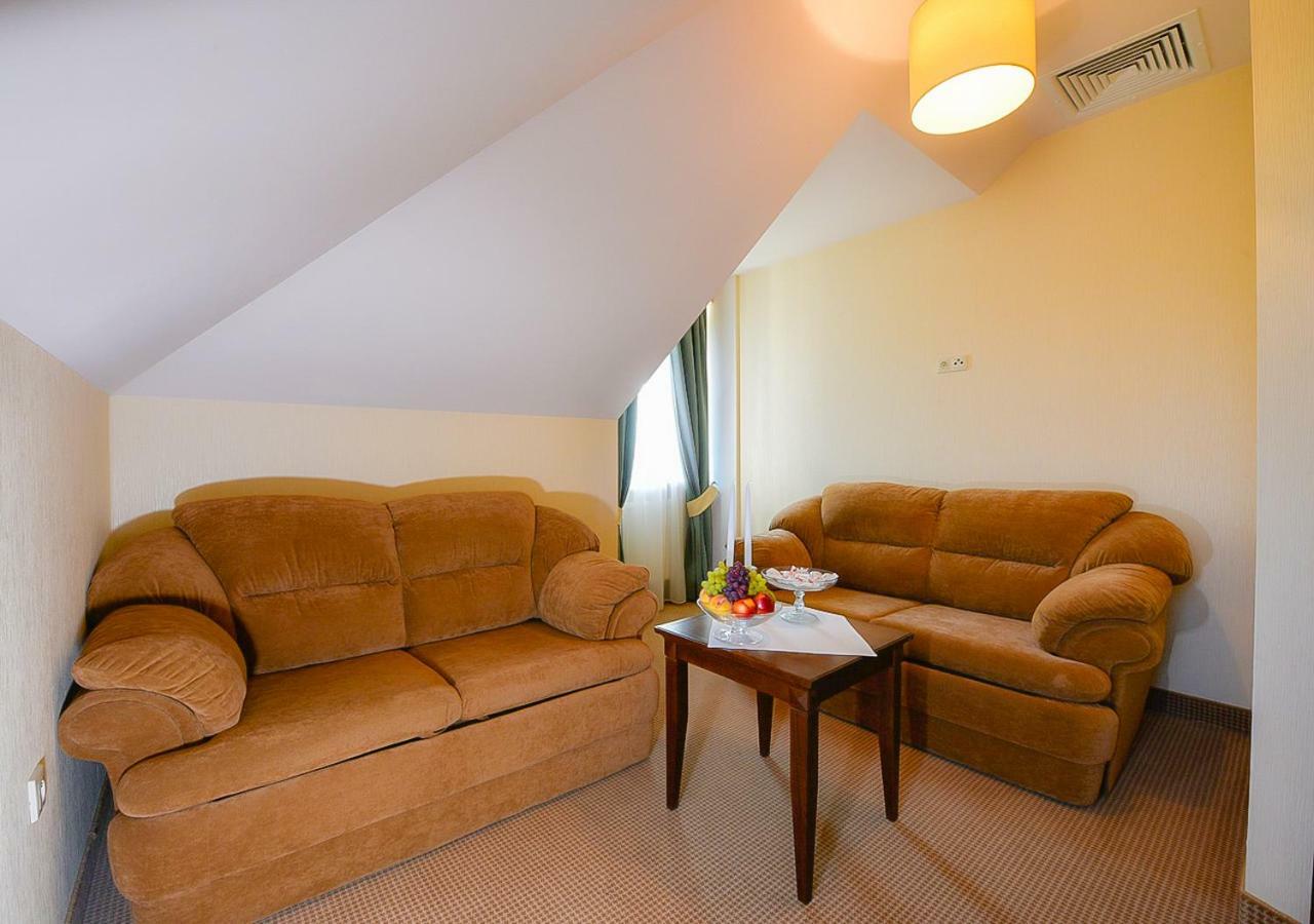 Hotel Nowodwory Ciechanowiec Luaran gambar