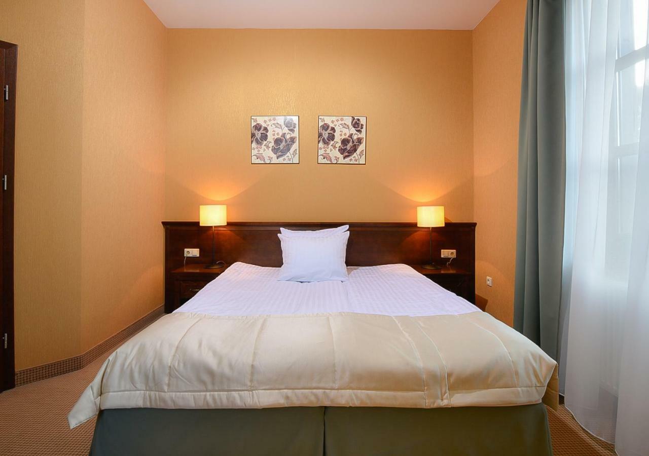 Hotel Nowodwory Ciechanowiec Luaran gambar